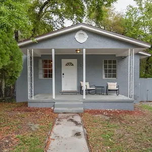 https://tampa-urban-convenience.hotelstampa.org
